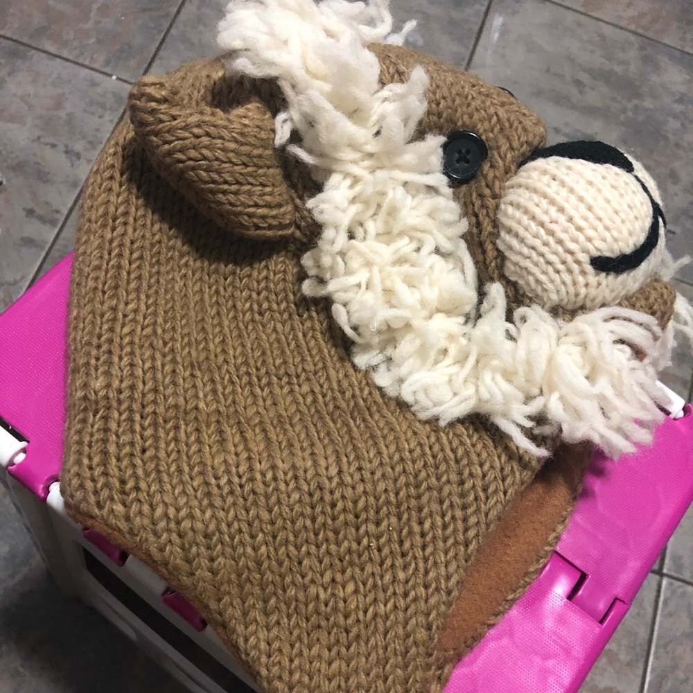 Handmade hat - Picture 5 of 7